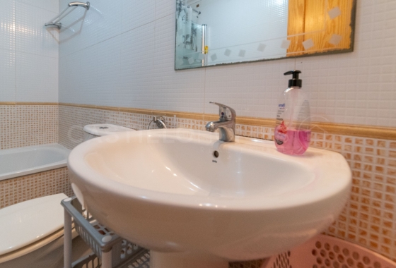 Herverkoop - Studio - Torrevieja - Centro