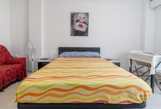 Herverkoop - Studio - Torrevieja - Centro