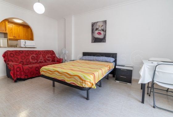 Herverkoop - Studio - Torrevieja - Centro