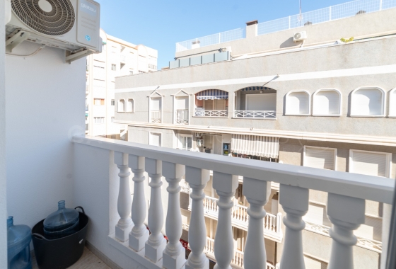 Herverkoop - Studio - Torrevieja - Centro