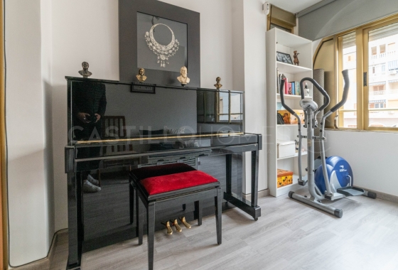 Herverkoop - Appartement / flat - Torrevieja - El Acequión - Los Náufragos