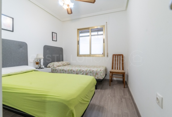 Herverkoop - Appartement / flat - Torrevieja - El Acequión - Los Náufragos