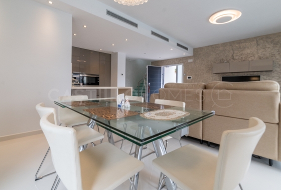 Herverkoop - Villa - Orihuela Costa - Campoamor