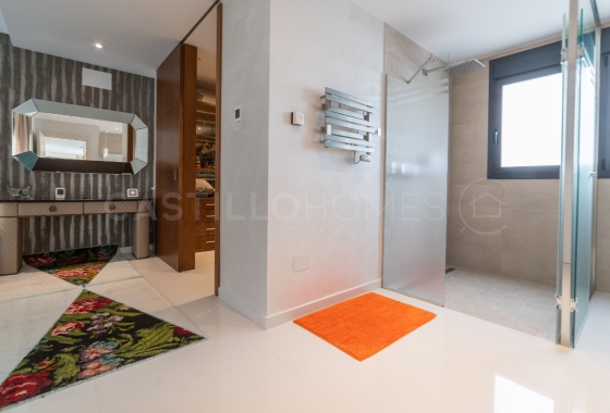 Herverkoop - Villa - Orihuela Costa - Campoamor