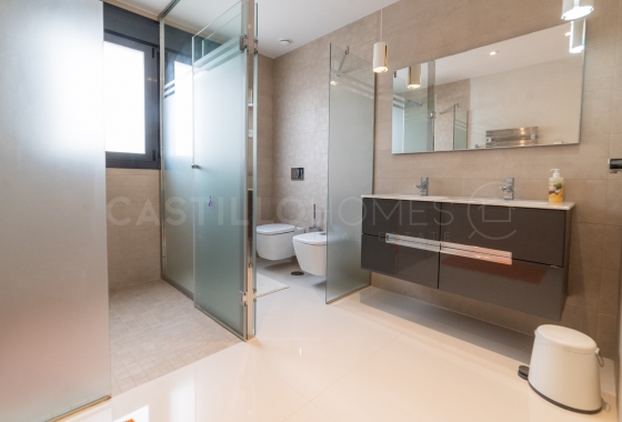 Herverkoop - Villa - Orihuela Costa - Campoamor