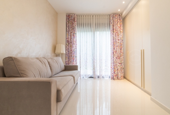 Herverkoop - Villa - Orihuela Costa - Campoamor