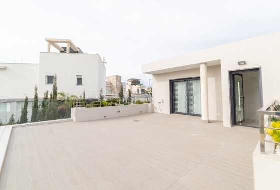 Herverkoop - Villa - Orihuela Costa - Campoamor