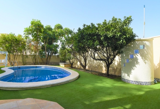 Wiederverkauf - Villa - Ciudad Quesada - Urbanizaciones