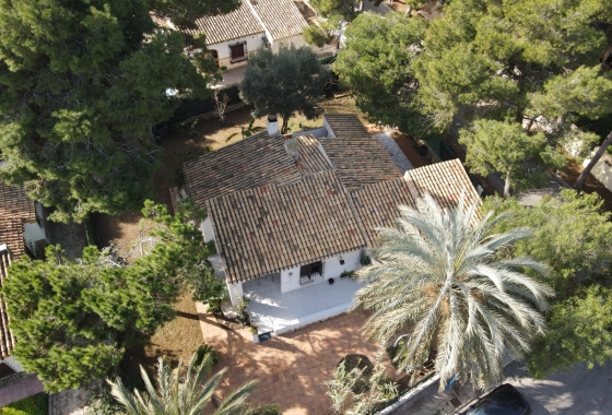 Wiederverkauf - Villa - Orihuela Costa - Punta Prima
