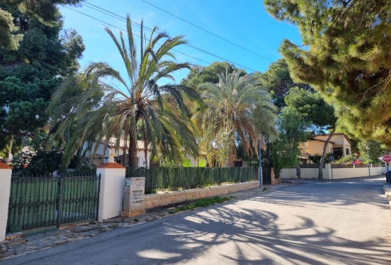 Wiederverkauf - Villa - Orihuela Costa - Punta Prima