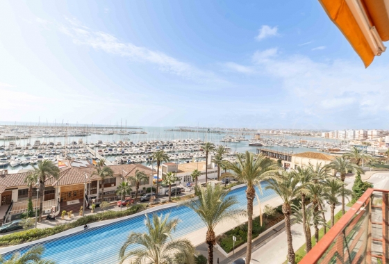Wiederverkauf - Wohnung - Torrevieja - Centro