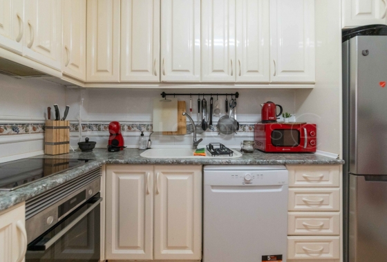 Wiederverkauf - Wohnung - Torrevieja - Centro