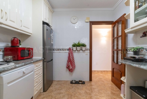 Wiederverkauf - Wohnung - Torrevieja - Centro