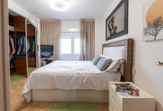 Wiederverkauf - Wohnung - Torrevieja - Centro