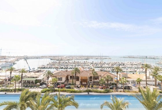 Wiederverkauf - Wohnung - Torrevieja - Centro