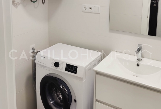 Wiederverkauf - Wohnung - Torrevieja - Punta Prima