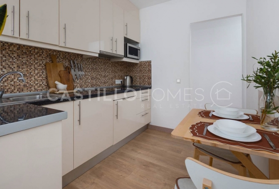 Herverkoop - Appartement / flat - Torrevieja - Playa de los Locos