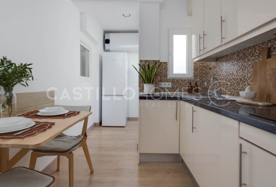 Herverkoop - Appartement / flat - Torrevieja - Playa de los Locos