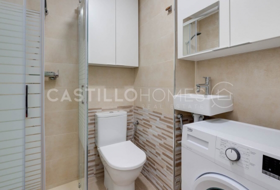 Herverkoop - Appartement / flat - Torrevieja - Playa de los Locos