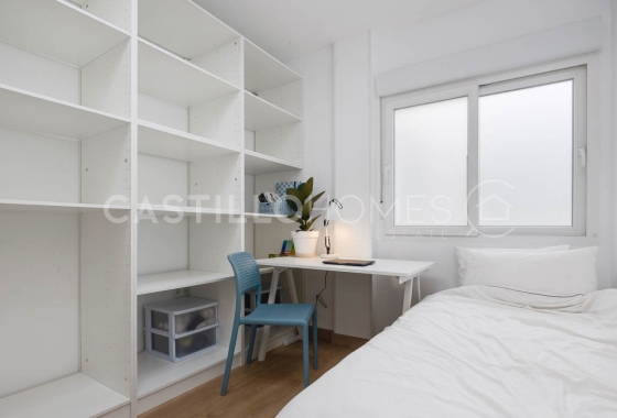 Herverkoop - Appartement / flat - Torrevieja - Playa de los Locos