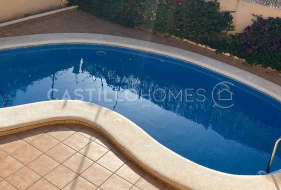 Herverkoop - Villa - Orihuela Costa - Villamartín