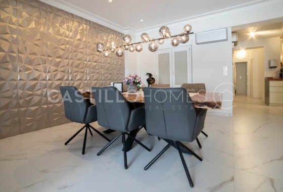 Herverkoop - Appartement / flat - Torrevieja - Centro