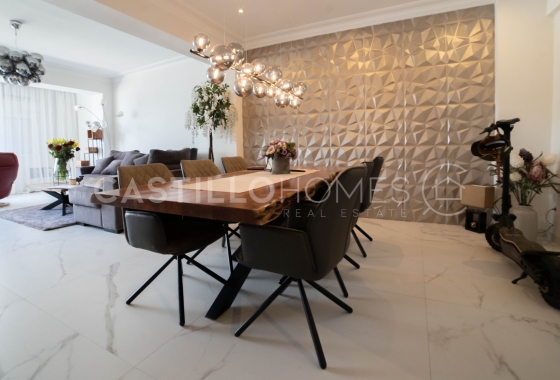 Herverkoop - Appartement / flat - Torrevieja - Centro