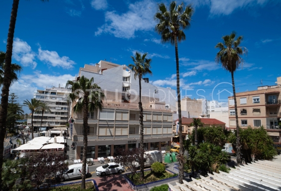 Herverkoop - Appartement / flat - Torrevieja - Centro