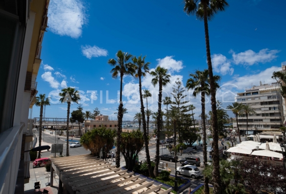 Herverkoop - Appartement / flat - Torrevieja - Centro