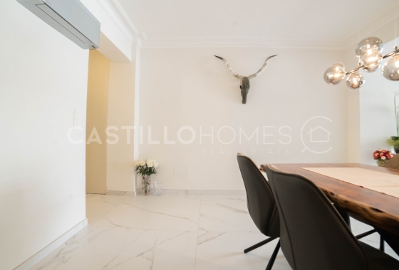 Herverkoop - Appartement / flat - Torrevieja - Centro