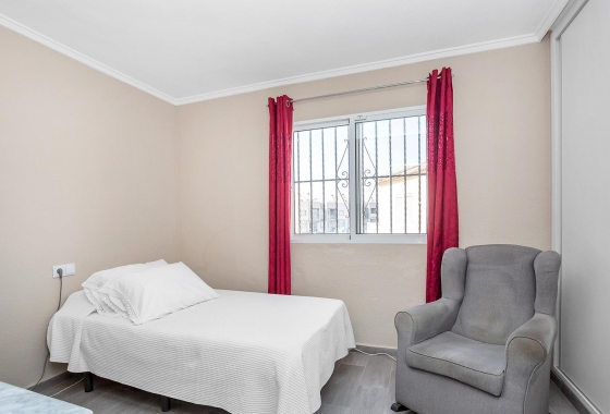 Herverkoop - Herenhuis - Torrevieja - Aguas Nuevas 1