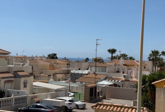 Resale - Villa - Torrevieja - Costa Blanca