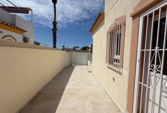 Resale - Villa - Torrevieja - Costa Blanca
