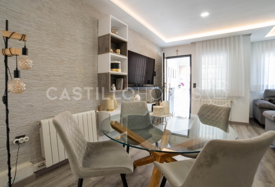 Wiederverkauf - Stadthaus - Orihuela Costa - Villamartín