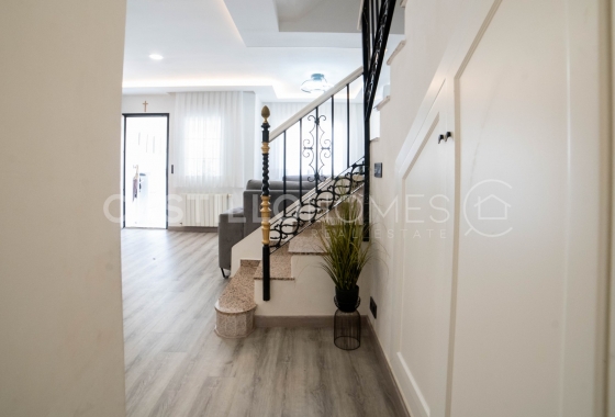 Wiederverkauf - Stadthaus - Orihuela Costa - Villamartín