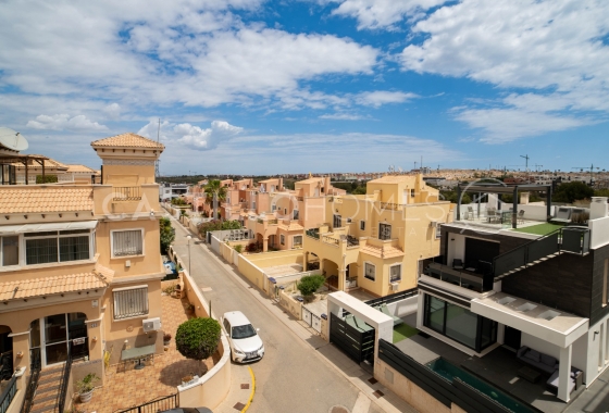 Wiederverkauf - Stadthaus - Orihuela Costa - Villamartín