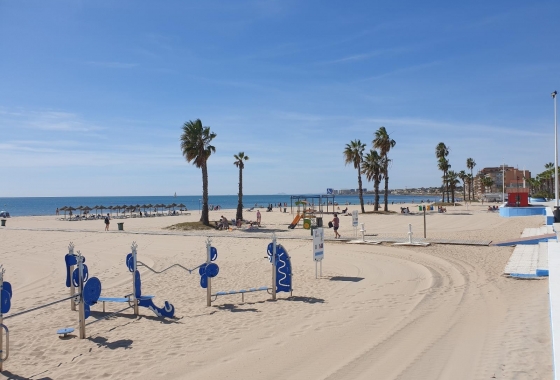 Reventa - Apartamento / piso - Torrevieja - Estacion De Autobuses