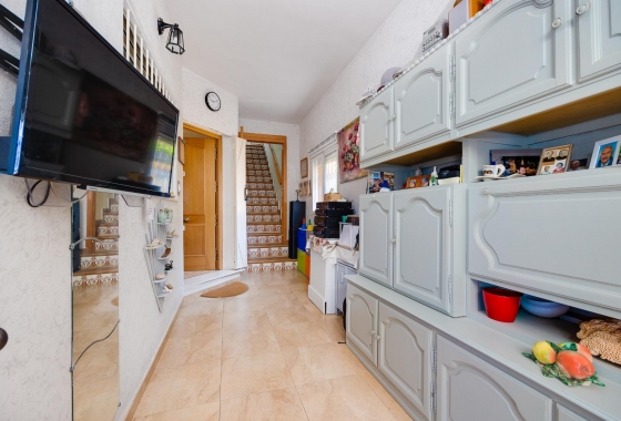 Wiederverkauf - Villa - Torrevieja - aguas nuevas