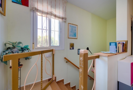 Wiederverkauf - Villa - Torrevieja - aguas nuevas