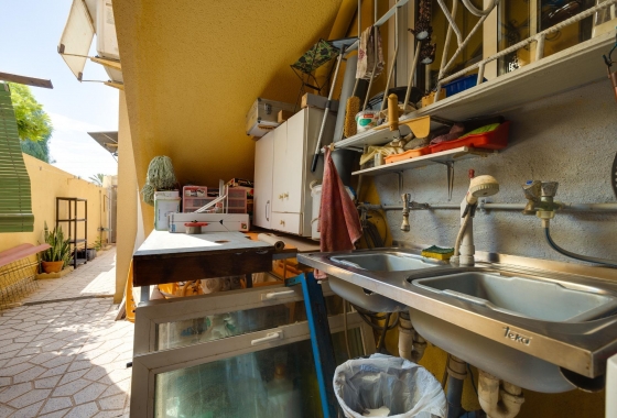 Wiederverkauf - Villa - Torrevieja - aguas nuevas