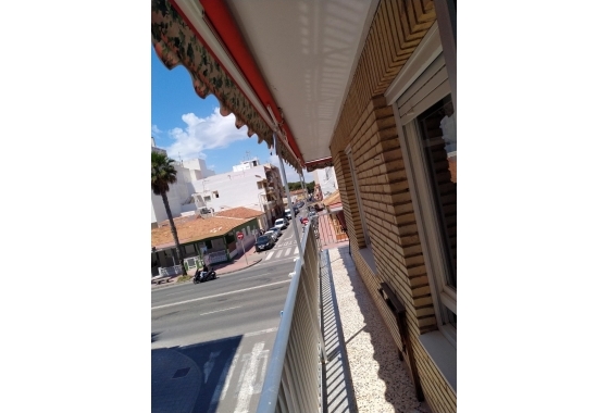 Wiederverkauf - Wohnung - Torrevieja - Playa De Los Naufragos