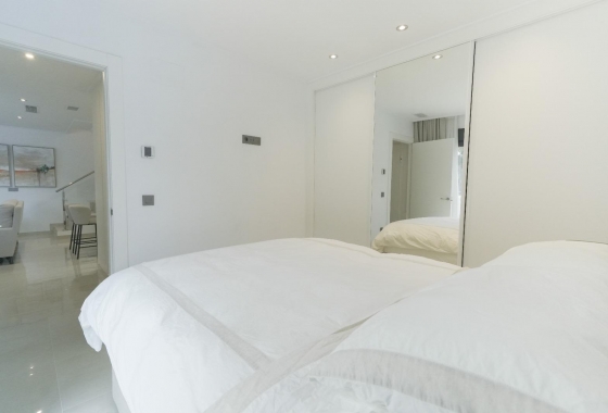 Resale - Villa - Dolores