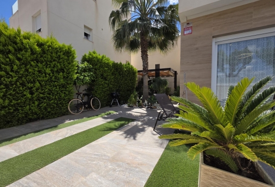 Herverkoop - Villa - Pilar de la Horadada - Zona Pueblo