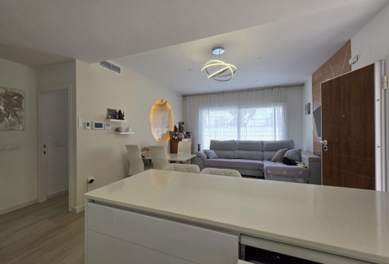 Herverkoop - Villa - Pilar de la Horadada - Zona Pueblo