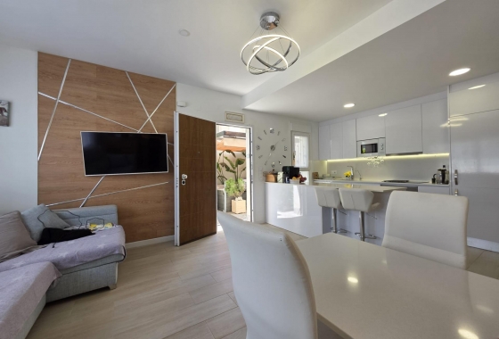 Herverkoop - Villa - Pilar de la Horadada - Zona Pueblo