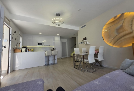 Herverkoop - Villa - Pilar de la Horadada - Zona Pueblo