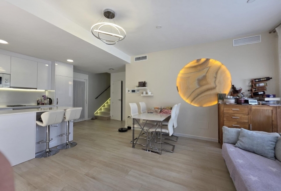 Herverkoop - Villa - Pilar de la Horadada - Zona Pueblo