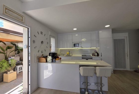 Herverkoop - Villa - Pilar de la Horadada - Zona Pueblo