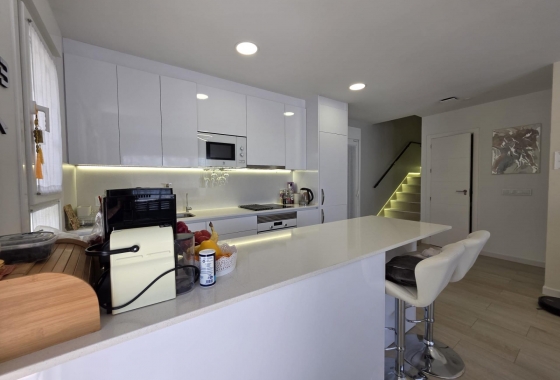 Herverkoop - Villa - Pilar de la Horadada - Zona Pueblo