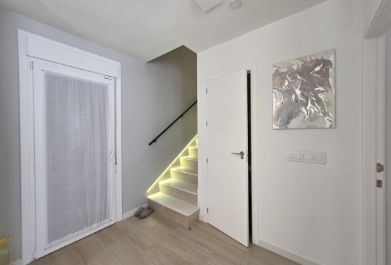 Herverkoop - Villa - Pilar de la Horadada - Zona Pueblo